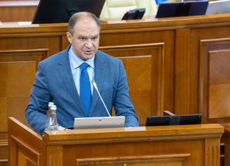 VIDEO | Ion Ceban acuză PAS că „închide gura opoziției” prin modificări ale Regulamentului Parlamentului
