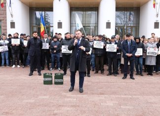 „Coridorul rușinii” la Parlament: MAN cere intervenții urgente în criza carburanților