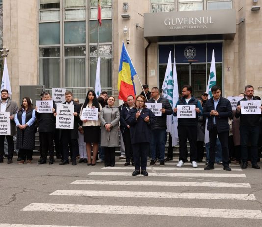 MAN a organizat „coridorul rușinii” în fața Guvernului: costurile cresc în toate domeniile, iar statul nu intervine