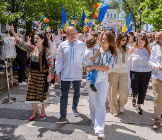 LIVE VIDEO | Primăria Capitalei a dat startul Festivalului Tradițiilor. Ion Ceban: „Evenimentul reunește oameni de toate vârstele”