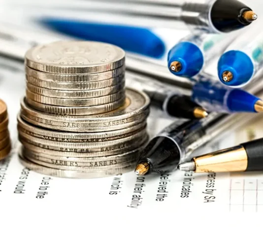 Sondaj Franța: 91% dintre cetățeni cred că economia țării merge într-o direcție greșită