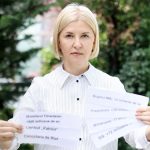 Irina Vlah: PAS găsește salarii de sute de mii de lei și miliarde pentru întreținerea puterii. Iar pentru pensionari există mereu aceeași scuză: „nu sunt bani în buget”