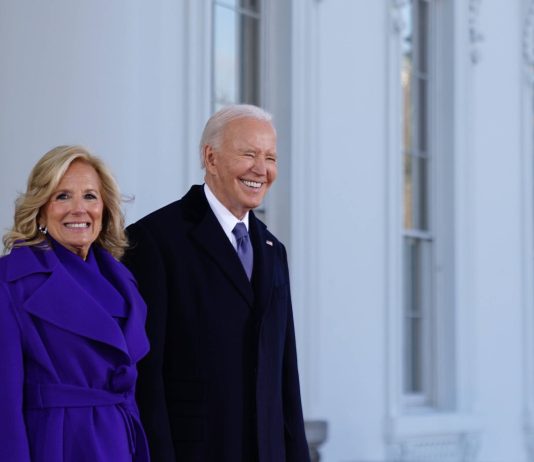 Joe Biden va trăi cu cancer în stadiul 4 până la finalul vieții, susține soția lui