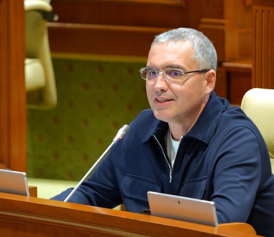 DECLARAȚIA președintelui Partidului Nostru: Republica Moldova are nevoie de un Guvern al profesioniștilor, nu de o nouă împărțire a funcțiilor în cadrul PAS.